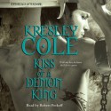 Kiss of a Demon King - Robert Petkoff, Kresley Cole