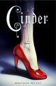 Cinder (Lunar Chronicles, #1) - Marissa Meyer