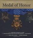 Medal of Honor: Portraits of Valor Beyond the Call of Duty - Peter Collier, Nick Del Calzo