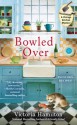 Bowled Over (Vintage Kitchen Mysteries) - Victoria Hamilton