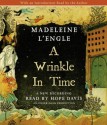 A Wrinkle in Time (Audio) - Madeleine L'Engle, Hope Davis