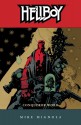 Hellboy Volume 5: Conqueror Worm - Mike Mignola, Pat Brosseau, Dave Stewart