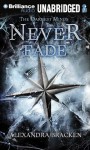 Never Fade - Alexandra Bracken, Amy McFadden
