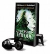 The Poison Throne [With Earbuds] - Celine Kiernan, Kate Rudd