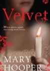 Velvet - Mary Hooper