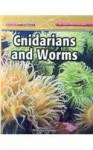 Cnidarians and Worms (Reading Essentials in Science) - Jenny Karpelenia