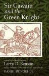 Sir Gawain and the Green Knight: A Close Verse Translation - Larry Dean Benson