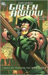 Green Arrow, Vol. 8: Crawling from the Wreckage - Judd Winick, Scott McDaniel, Andy Owens