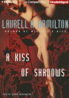 A Kiss of Shadows - Laurell K. Hamilton, Laural Merlington