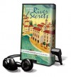 River Secrets - Shannon Hale, Mark Allen Holt