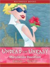 Undead and Uneasy (Betsy Taylor, #6) - MaryJanice Davidson, Nancy Wu