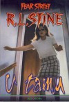 U tamu (Fear Street, #49) - R.L. Stine