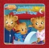 Goodnight, Daniel Tiger: with audio recording (Daniel Tiger's Neighborhood) - Angela C. Santomero, Style Guide