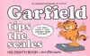 Garfield Tips the Scales (#8) (Garfield (Numbered Paperback)) - Jim Davis