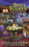 Spell Booked (Retired Witches Mysteries) - Joyce and Jim Lavene