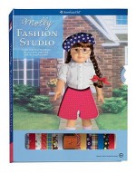 Molly Fashion Studio [With Molly Paper Doll and Reusable Accessory Stickers, Reusable Sticky Dots and Color Wheel and Ru (American Girl Fashion Studio) - Teri Witkowski