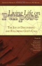 Living Life on Purpose: The Joy of Discovering and Following God's Call - Maxie D. Dunnam