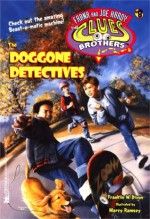 The Doggone Detectives (Hardy Boys Clues Bros.) - Franklin W. Dixon, Marcy Ramsey