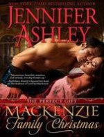 A Mackenzie Family Christmas: The Perfect Gift - Jennifer Ashley