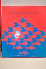 The Magic of M.C. Escher - With an Introduction by J.L. Locher, Designed by Erik The - J. L. Locher, M.C. Escher