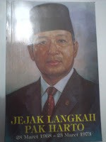 Jejak Langkah Pak Harto - Jilid II (28 Maret 1968 - 23 Maret 1973) - G. Dwipayana, Nazaruddin Sjamsuddin