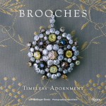 Brooches: Timeless Adornment - Lori Ettlinger Gross