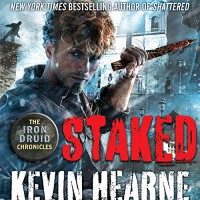 Staked - Kevin Hearne, Luke Daniels