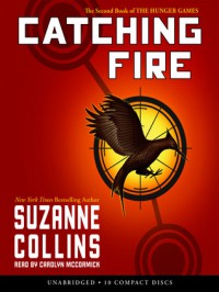 Catching Fire - Suzanne  Collins, Carolyn McCormick