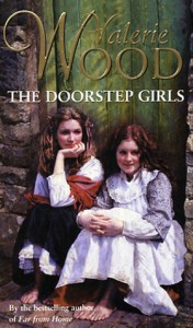 The Doorstep Girls - Val Wood
