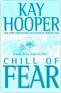 Chill of Fear (Fear, #2)  - Kay Hooper