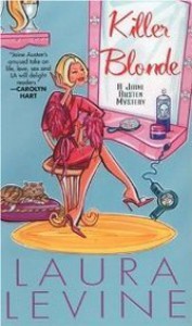 Killer Blonde - Laura Levine