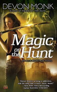 Magic on the Hunt - Devon Monk