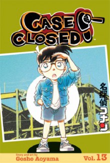 Case Closed Vol. 13: Life's a Beach--Then You Get Murdered! - Gosho Aoyama