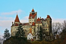 Walking around Bran Castle (Drag Wakulla) in Romania (Photo Gallery): (Photo Books,Photo Album,Photo Big Book,Photo Display,Photo Journal,Photo Magazines,Photo Story,Photo Traveler) - John Parker