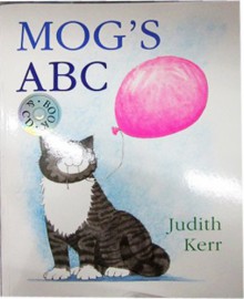 Mog's Amazing Birthday Caper - Judith Kerr, Andrew Sachs