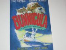 Bunnicula : A Rabbit-Tale of Mystery (Bunnicula Ser.) - Deborah Howe; James Howe; Illustrator-Alan Daniel