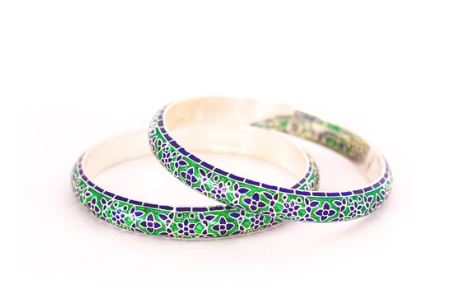 Shop elegant silver bangles online at best price