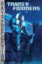 Transformers Volume 7: Combiner War--First Strike - Livio Ramondelli, Andrew Griffith, John Barber, Sarah Stone